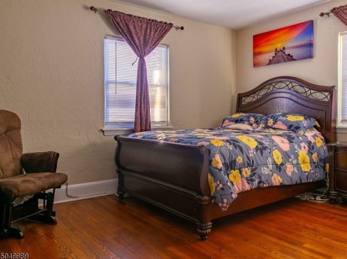 1033 Fairview Pl, Industrial Hillside NJ 07205-2745 exterior