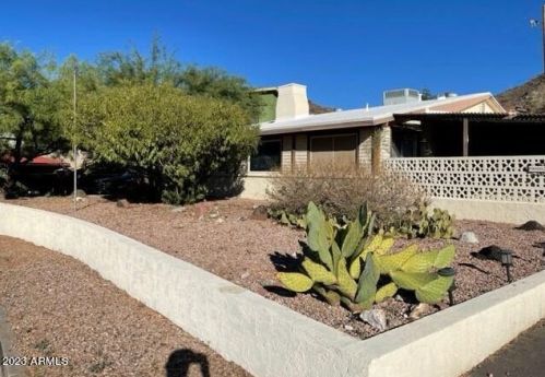 9874 1st St, Phoenix, AZ 85020-1002