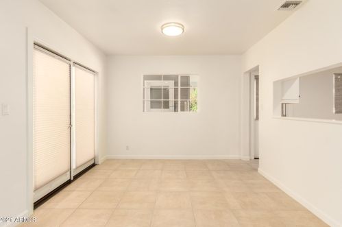 6138 9th Ave, Phoenix AZ  85013-1409 exterior