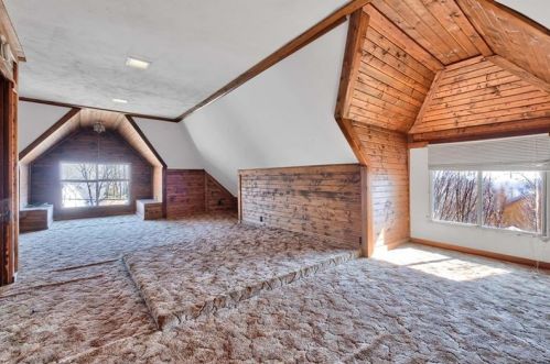 4920 Interboro Ave, Pittsburgh PA 15207-2327 exterior