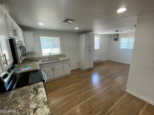 13827 11th St, Phoenix AZ  85022-4316 exterior