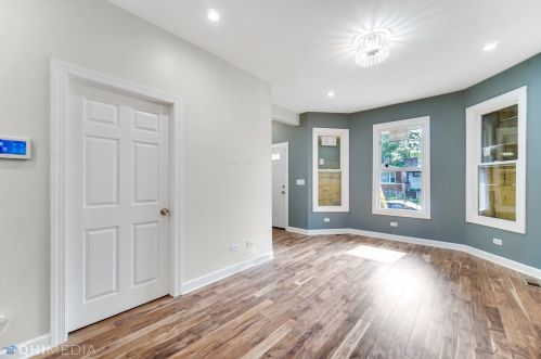 11932 La Salle St, Chicago IL  60628-6110 exterior