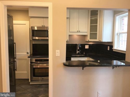 21 Myrtle St, Alexandria VA 22301-2423 exterior