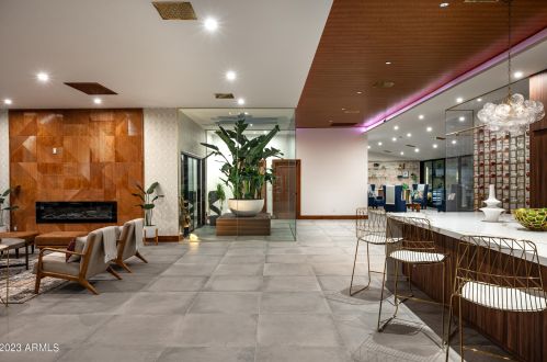 5812 44th Pl, Phoenix AZ  85040-4056 exterior