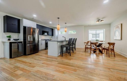 925 Garibaldi St, Atlanta GA  30310-3133 exterior