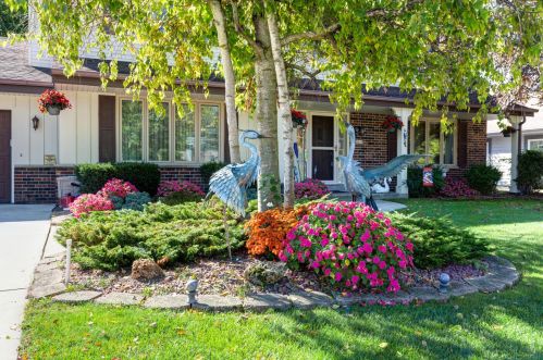 9019 Whitaker Ave, Milwaukee, WI 53228-2881