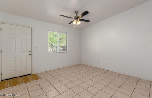 2502 Columbus Blvd, Tucson AZ  85712-1929 exterior