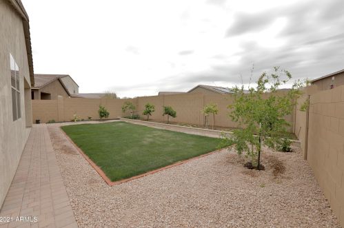 33817 30 Ln, Phoenix AZ 85085 exterior