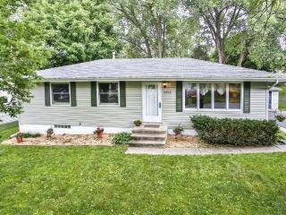 2232 Craig Pl, Saint Paul MN  55109-2831 exterior