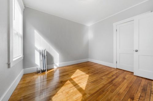 31 Hitchcock Rd, Worcester MA 01603-2622 exterior