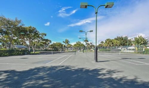 3065 Driftwood Way, Naples FL 34109-8965 exterior