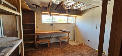 5302 Hawthorne St, Tucson AZ 85710-1645 exterior