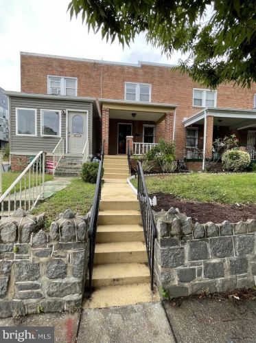 1802 H St, Washington DC  20002-4018 exterior