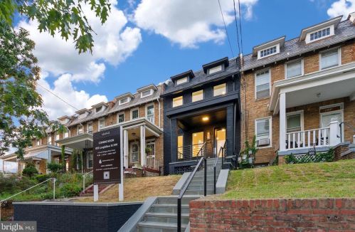 835 Longfellow St, Washington DC  20011-8205 exterior