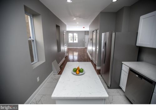 1512 18th St, Philadelphia PA  19146-4612 exterior