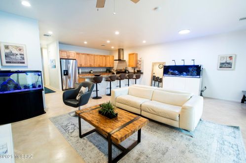 2312 Paseo Cielo, Tucson AZ 85742-9603 exterior