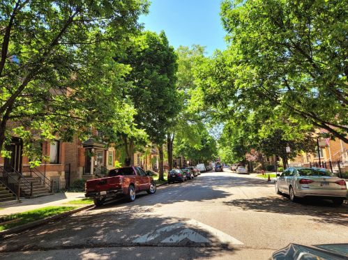 2603 Walton St, Chicago IL 60622-4579 exterior