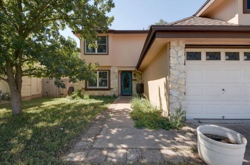 4009 Alexandria Dr, Austin TX 78749-3936 exterior