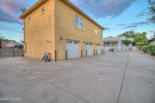 623 3 Ave, Tucson AZ 85705-5750 exterior