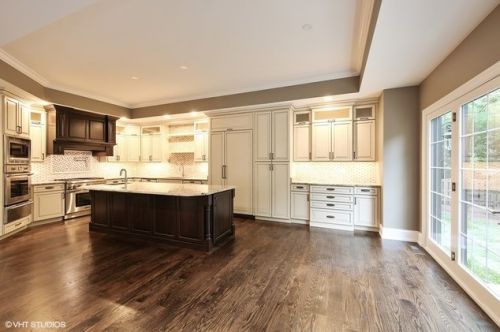 625 Linden Ave, Elmhurst IL 60126-4539 exterior