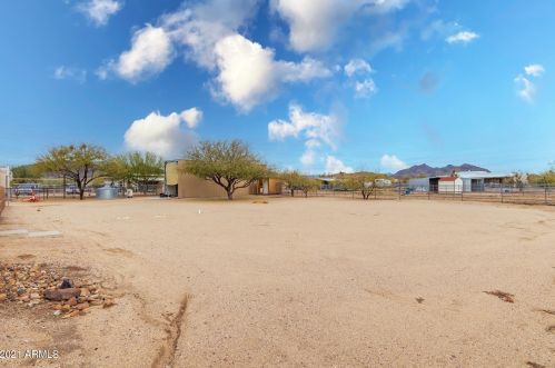 37405 16 St, Phoenix AZ 85086-6479 exterior