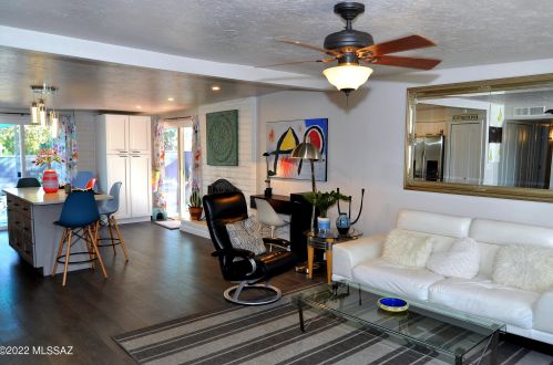 3231 Champlain Ave, Tucson AZ  85730-1942 exterior