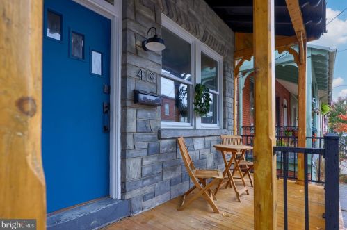 419 Pine St, Lancaster PA  17603-3311 exterior