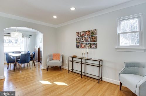 1841 Birch Rd, Mc Lean VA 22101-5317 exterior