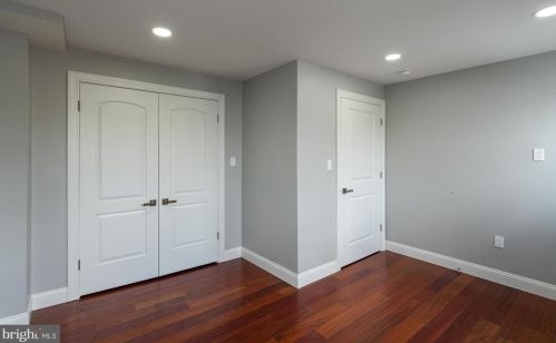 1021 Ellsworth St, Philadelphia PA  19147-4637 exterior