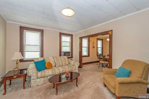 5 Wilfred St, Montclair NJ 07042-1644 exterior