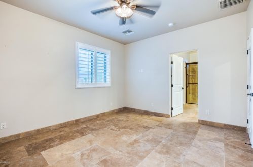 43928 20th St, Phoenix AZ 85006-2323 exterior