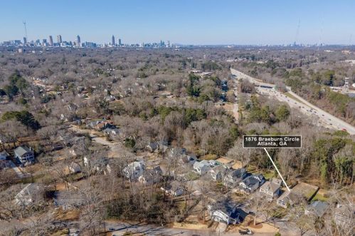 1876 Braeburn Cir, Atlanta, GA 30316-2218