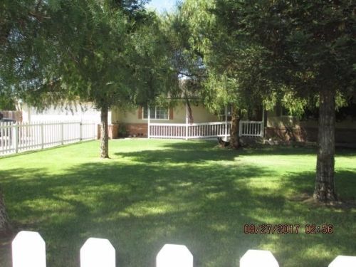 1401 Linwood Ave, Turlock CA  95380-6041 exterior