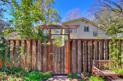 626 B St, Davis CA 95616-2218 exterior