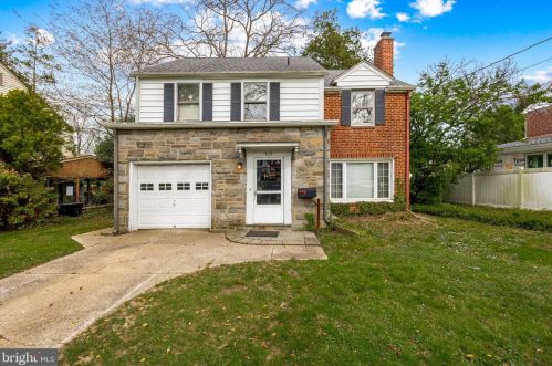 439 Gladstone Ave, Tavistock, NJ 08033-4005