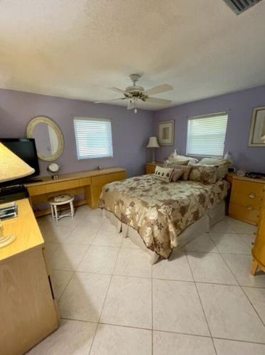 1003 18 St, Boynton Beach FL 33426-5430 exterior