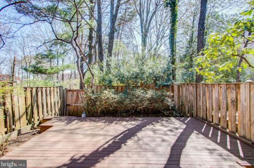 266 New Mark Esplanade, Rockville MD 20850-2735 exterior