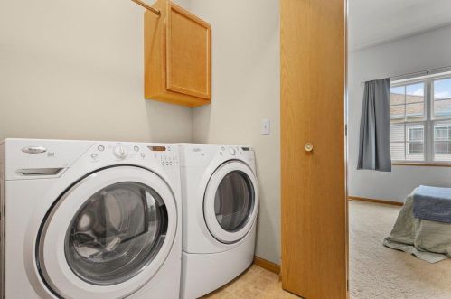 4025 Maple Grove Dr, Madison WI  53719-5906 exterior