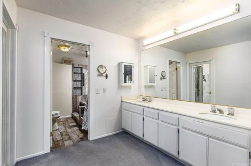 31150 Avenida Del Reposo, Temecula CA 92591-1719 exterior