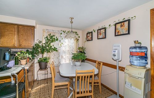 3044 Long Ave, Chicago IL 60641-1348 exterior