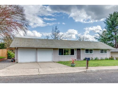 11835 Summer Crest Dr, Portland, OR 97223-3236