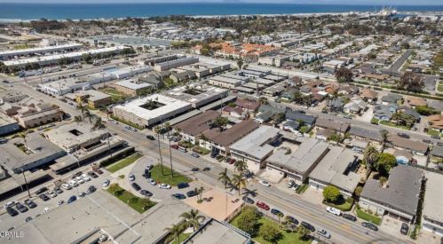 5441 Perkins Rd, Oxnard CA 93033-8833 exterior