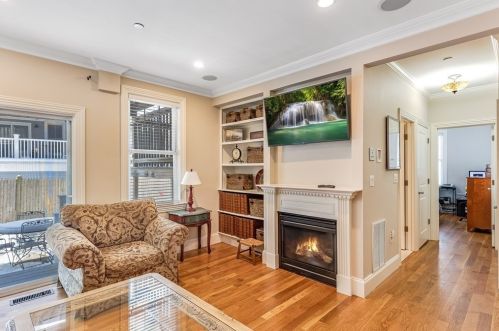 50 Middle St, Boston, MA