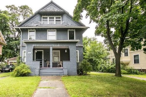 41 Riverview St, Springfield, MA 01108-1634