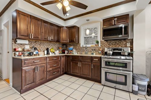 2343 23rd St, Chicago IL 60623-3234 exterior