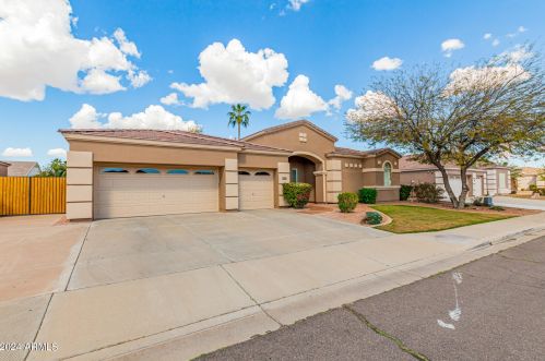 2146 Buena Vis Dr, Chandler AZ 85249-4608 exterior