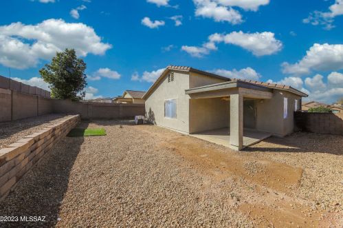 8187 Camino Serpe, Tucson AZ  85747-9029 exterior