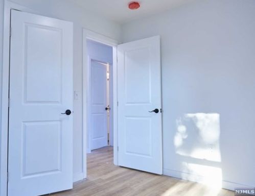 68 9th Ave, Paterson NJ 07506-1645 exterior