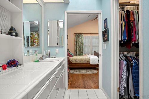 4329 Arista St, San Diego CA 92103-1028 exterior