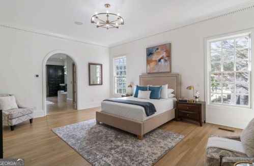 700 Brookwoods Trce, Atlanta GA 30342-2473 exterior